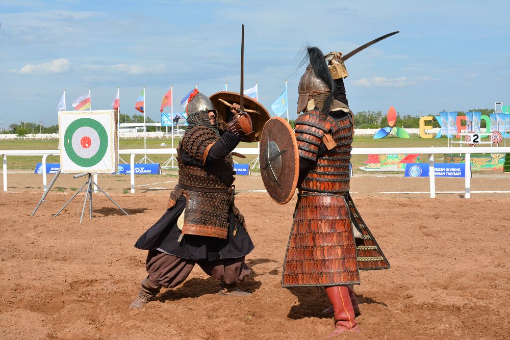 Madııarlar atajurtqa at basyn burdy