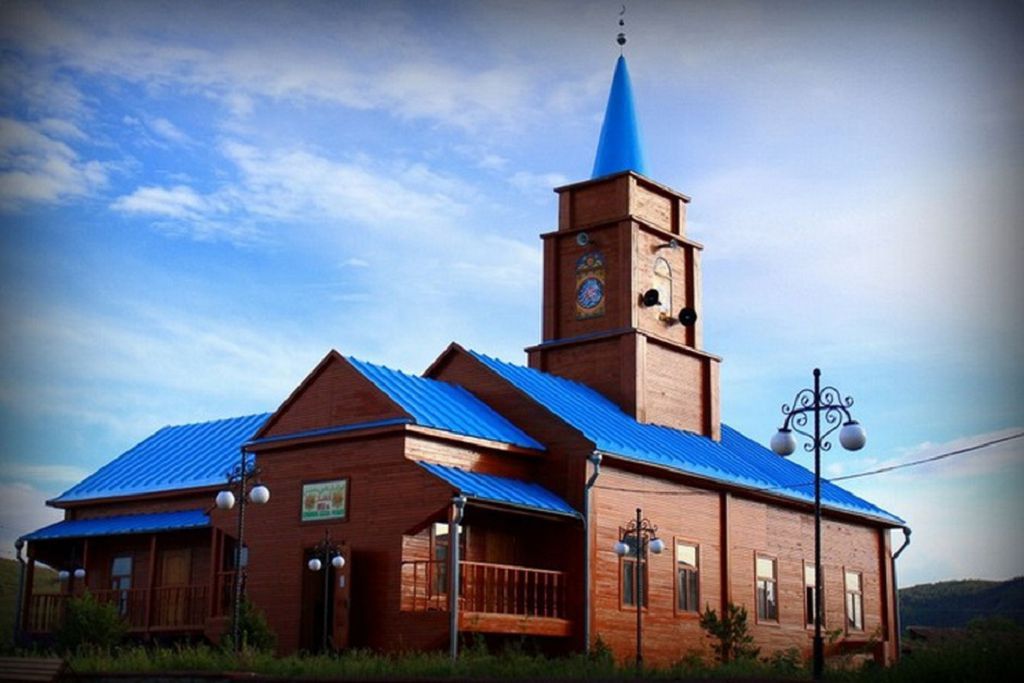 Qunanbaı meshitiniń alǵashqy aıshyǵy qaıda?