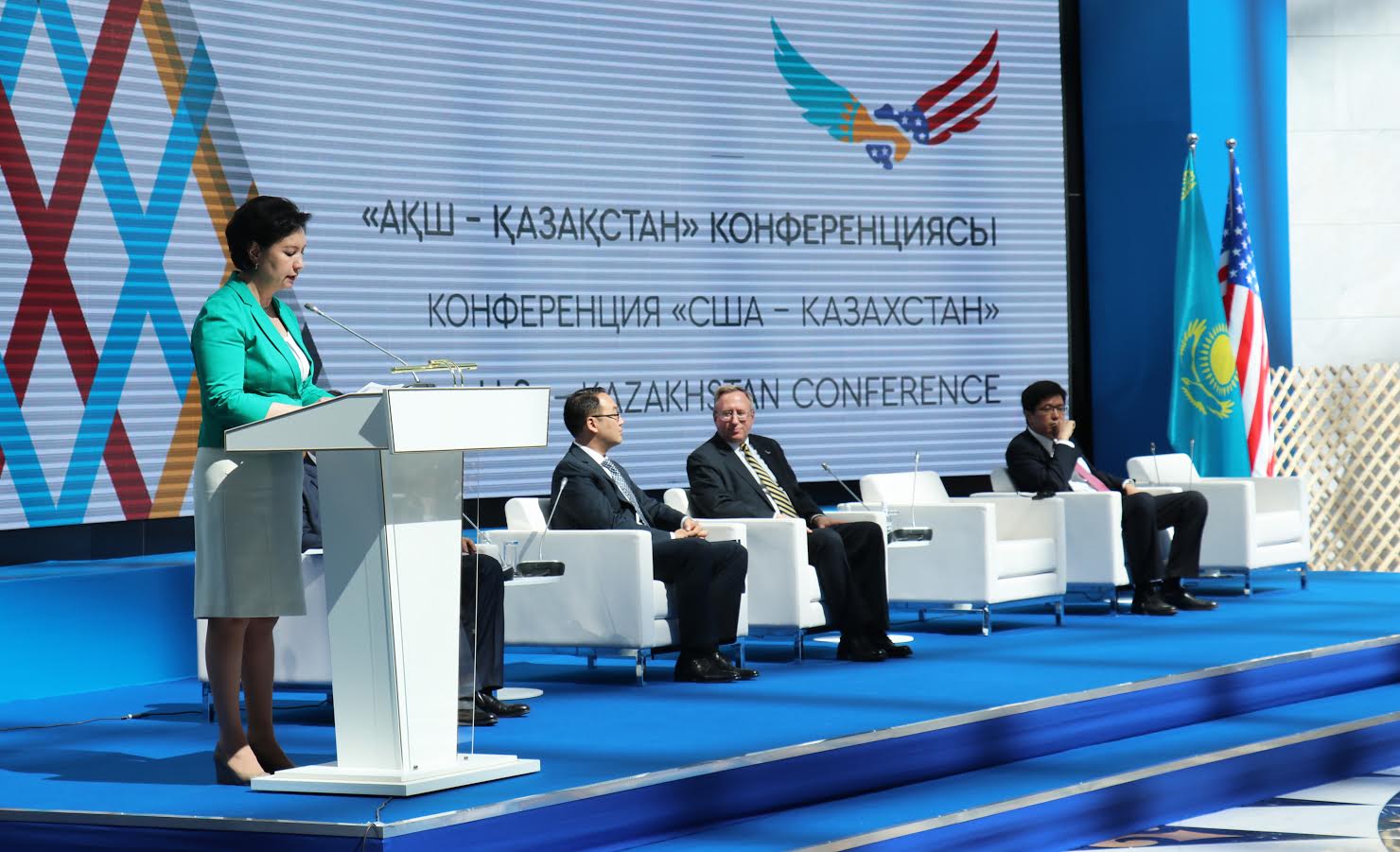 Qazaqstan – AQSh: ashyq dıplomatııaǵa 25 jyl
