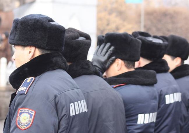 Polısııa qyzmetkerlerine eskertkish ornatylyp, murajaı ashyldy