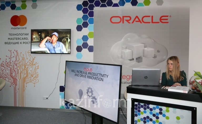 EKSPO-2017 aýmaǵynda Kremnıı alqaby ashyldy