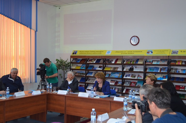 Jádigerlerdi júıeleıtin kez jetti