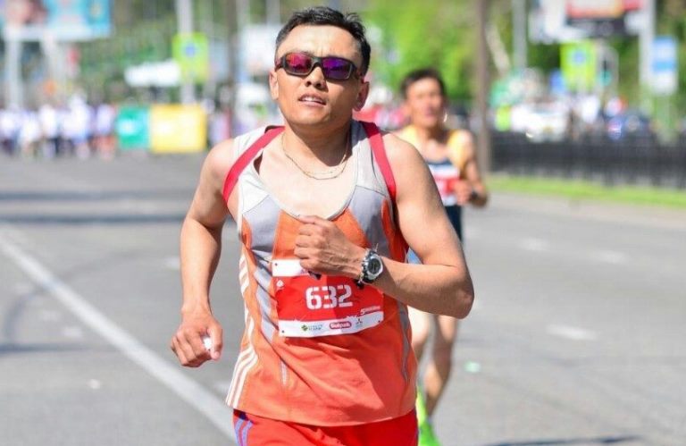 «Armanym – Afınada júgirý»