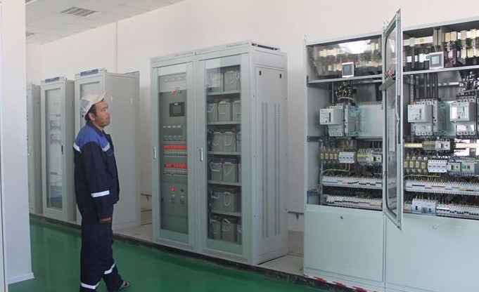 OQO-nyń 500 myńǵa jýyq turǵyny sapaly elektr jaryǵyna qol jetkizedi