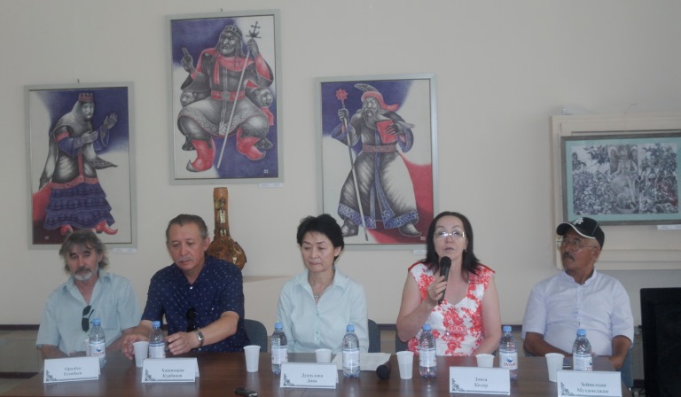 Almatyda otandyq sýretshilerdiń kórmesi ótti 	