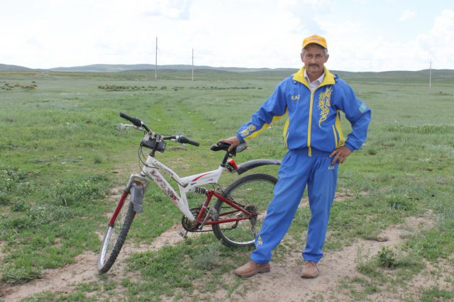 Shaıtanarbamen sharlap júr