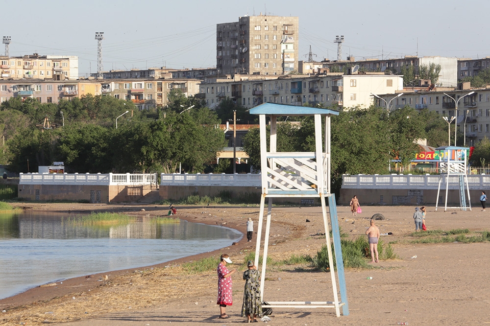 Balqash týrızmin damytý úshin kólik qatynasy jaqsartylady