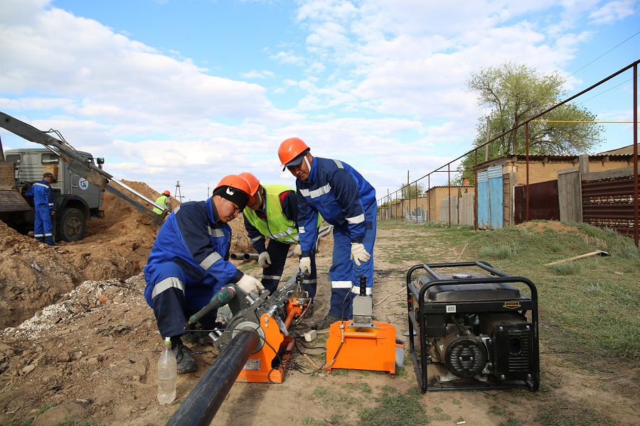 Toqsan aýylda toı bolady