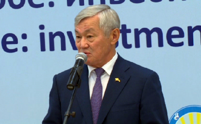 Aqtóbede jel generatoryn shyǵaratyn zaýyt salynady