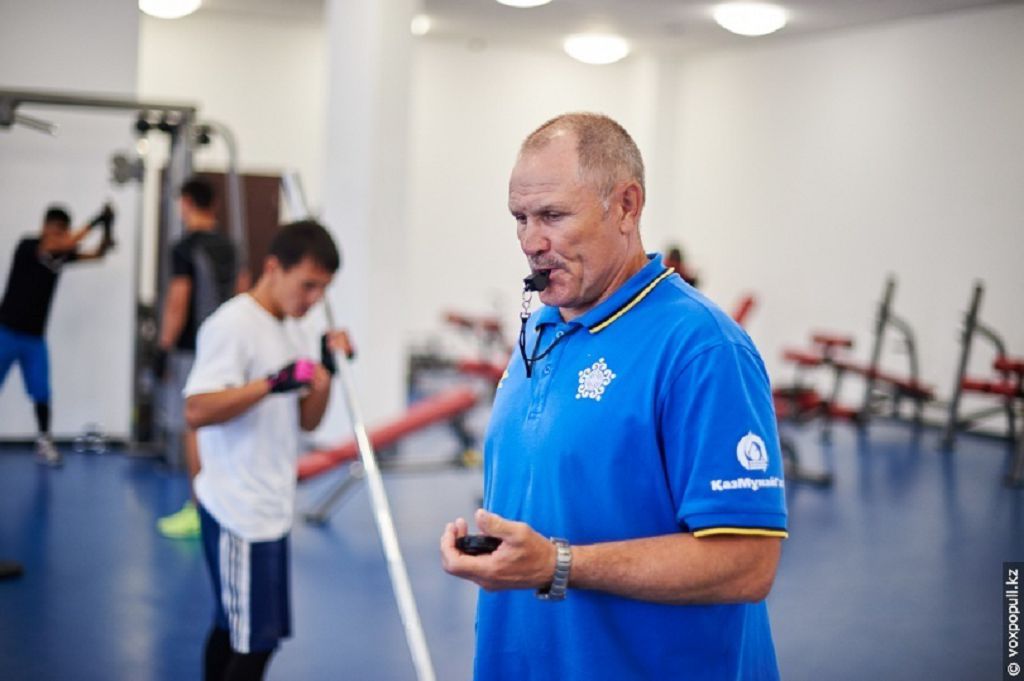 Strelnıkovtiń bapkerlik álemi