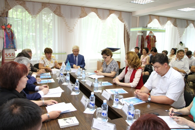 Alash qozǵalysynyń  ıdeıalary men muralaryn nasıhattaý usynyldy