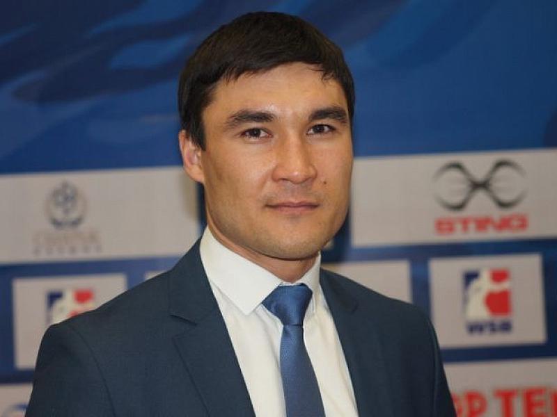 Serik Sápıev Gennadıı Golovkın men Qanat Islamnyń izbasarlaryn atady