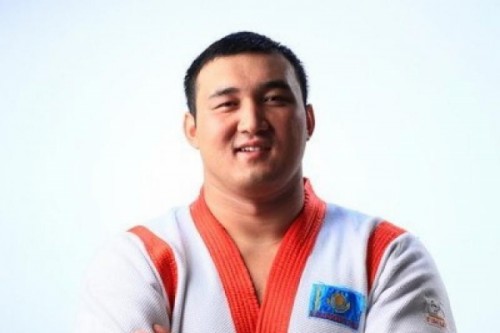 «Qazaqstan barysy-2017»: Aǵaıyndy Ulan Rysqul men Rýslan Ábdirazaqov bir-birimen shırek fınalda kezdesedi