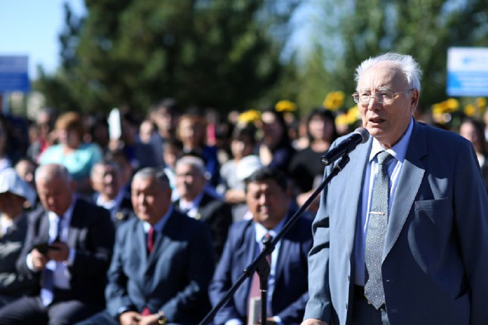 Qıyn kezde qııýyn tapqan