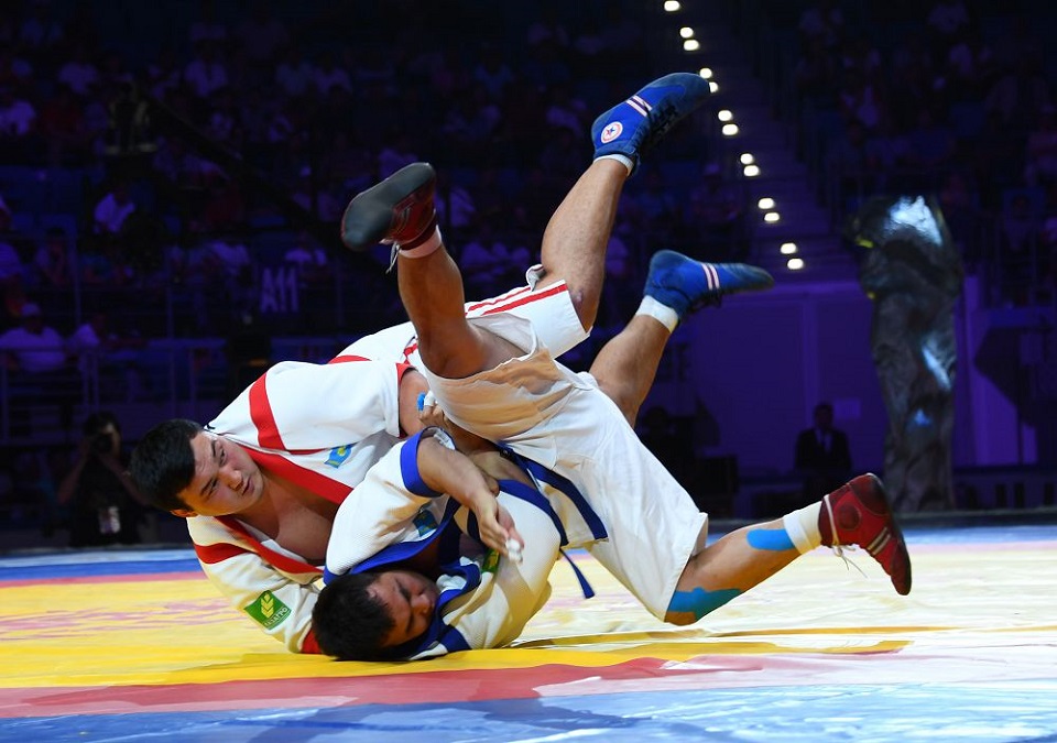 Elaman naǵyz er eken!