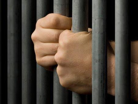 Soltústikqazaqstandyq turǵyn jalǵan aqparat bergeni úshin sottaldy 