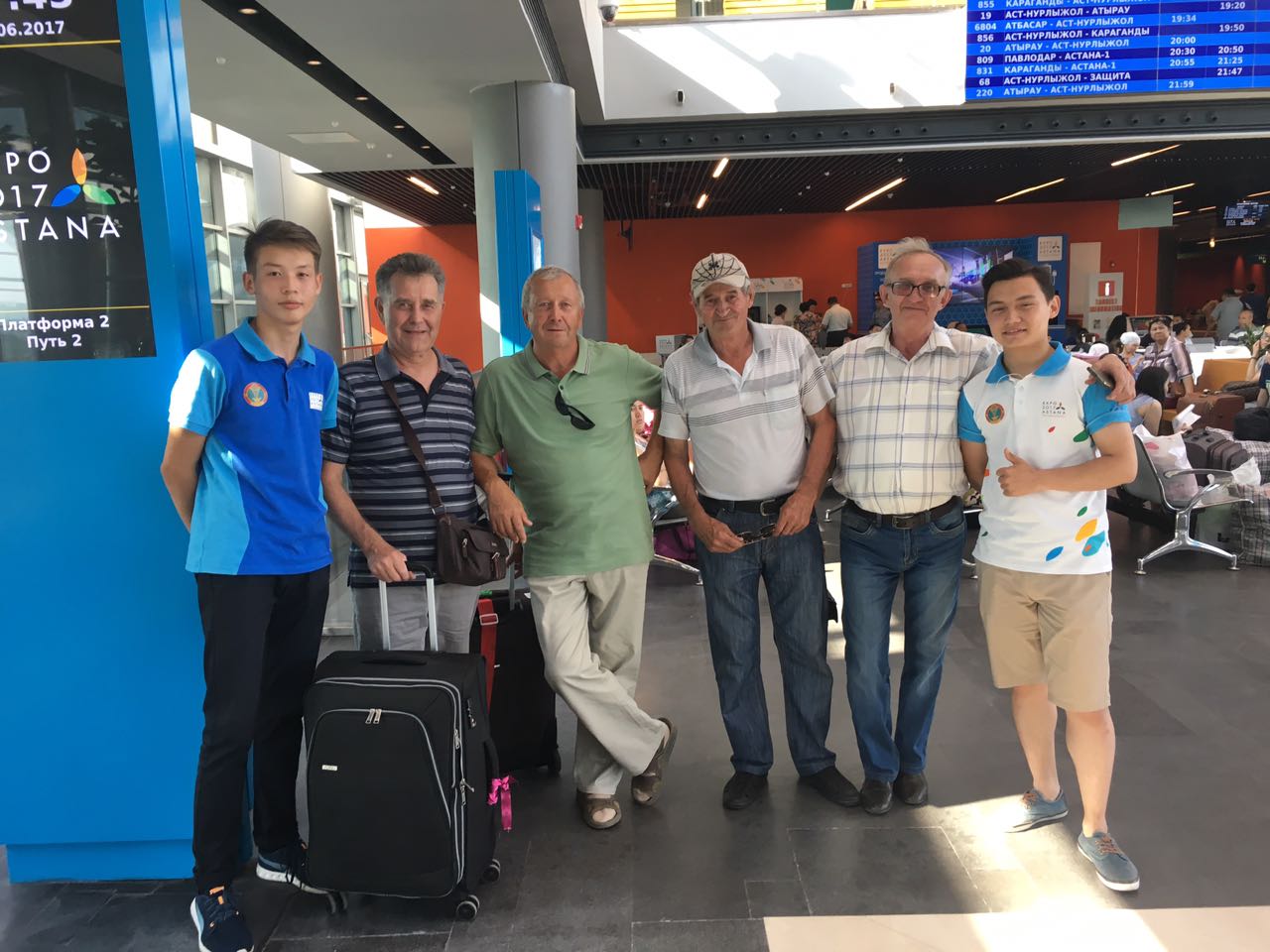 «Nurly jol» vokzalynda eriktiler qyzmet kórsetýde