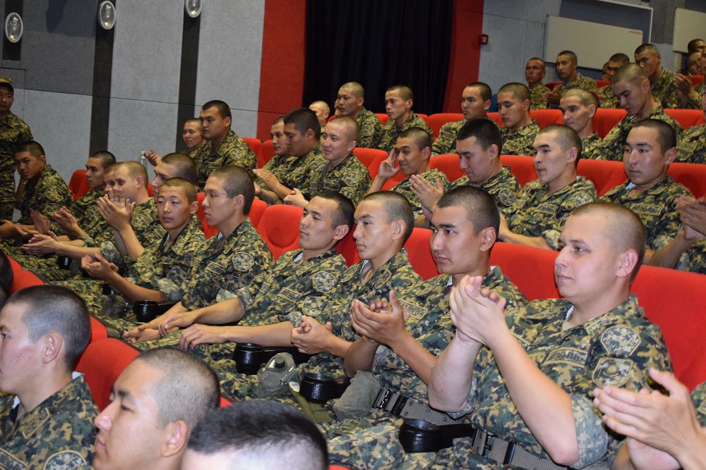 Ulttyq ulanǵa tegin fılm usynyldy