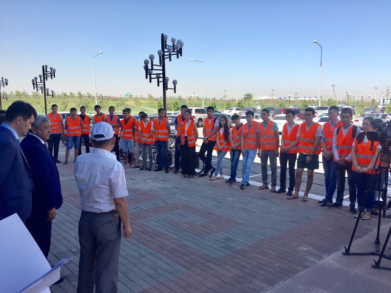 OQO-da 500-ge jýyq stýdent qurylys jumystaryna tartylady