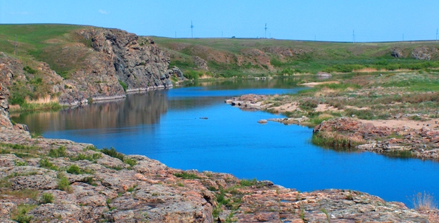 Qostanaıda joǵalǵan balanyń máıiti 8 kúnnen keıin tabyldy