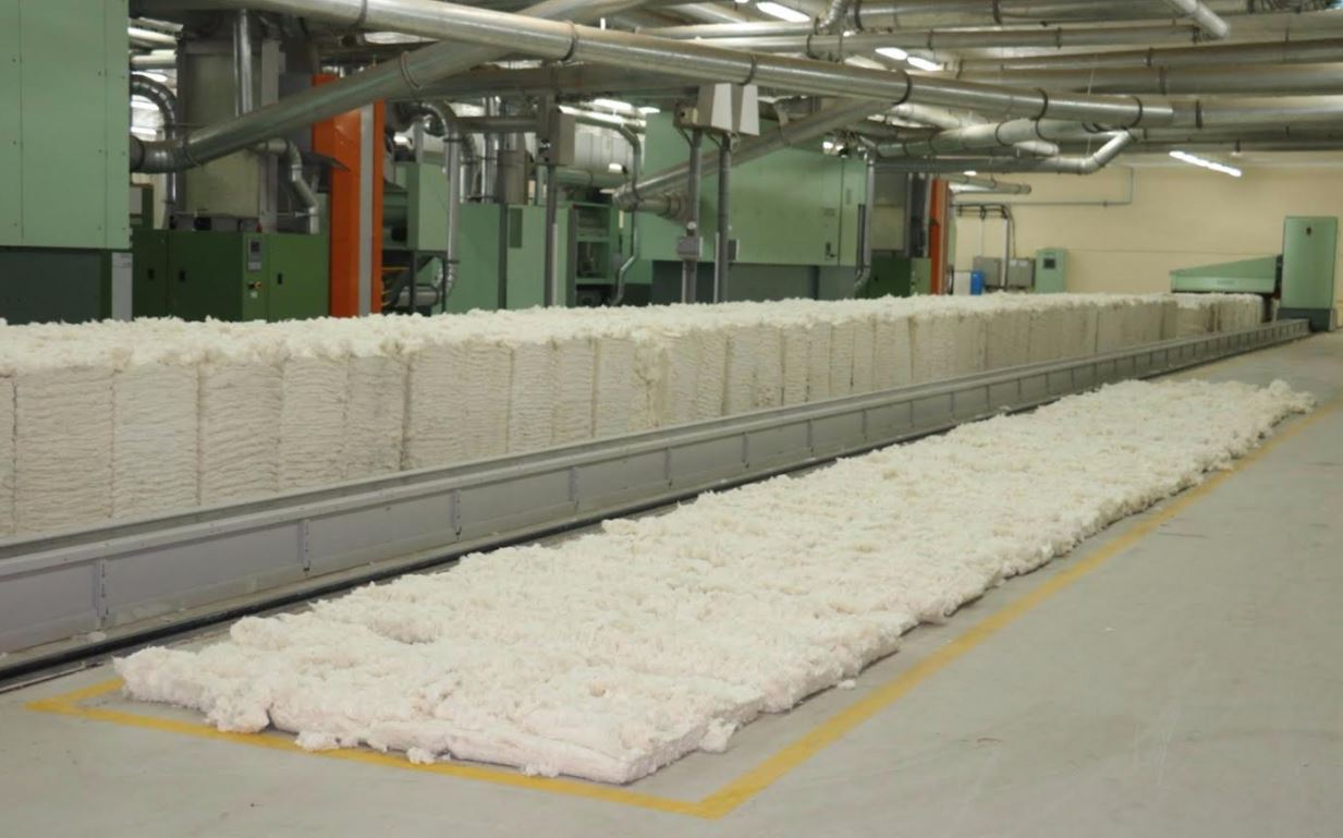 OQO-daǵy toqyma ıirý-shıratý fabrıkasy jumysyn bastady