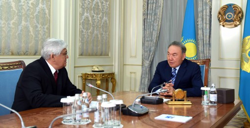 Elbasy halyq ártisi Álibek Dinishevti qabyldady