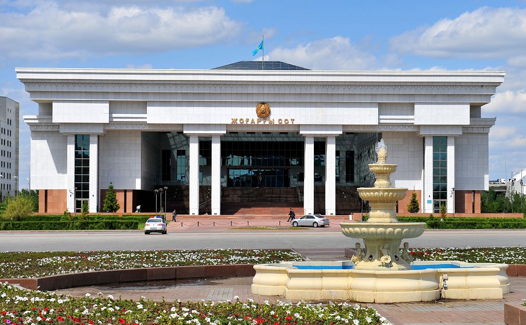 Sot ádildigi –  álemdik talaptar deńgeıinde