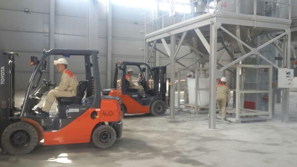 Jambyl oblysynda mármár untaǵyn óndiretin zaýyt ashyldy