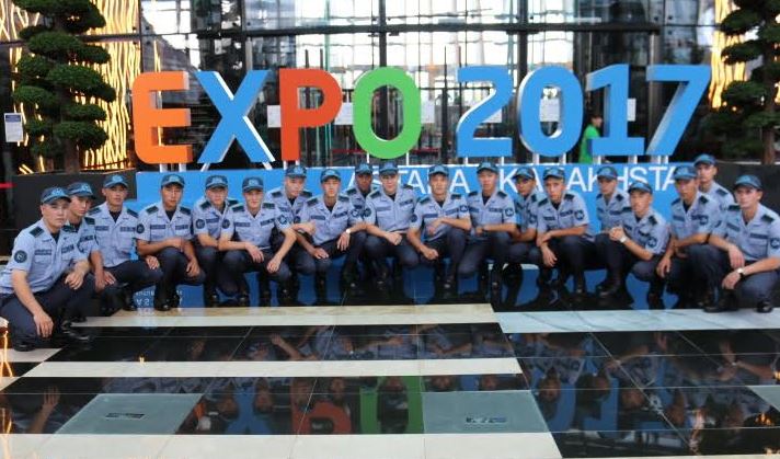  Ulttyq ulan jaýyngerleri «EKSPO-2017» kórmesin aralady