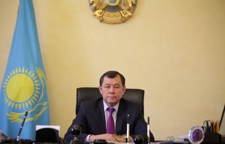 Áýlıeata jerindegi aýqymdy ister