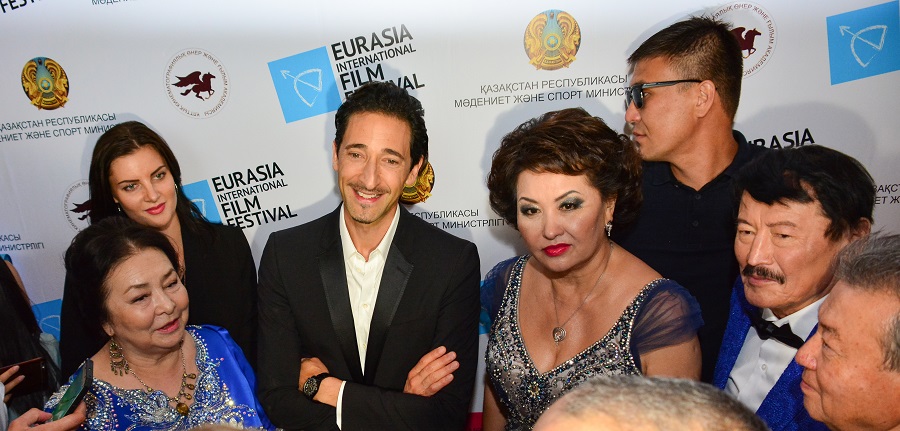 Astanada XIII Halyqaralyq «Eýrazııa» kınofestıvali ashyldy (foto)