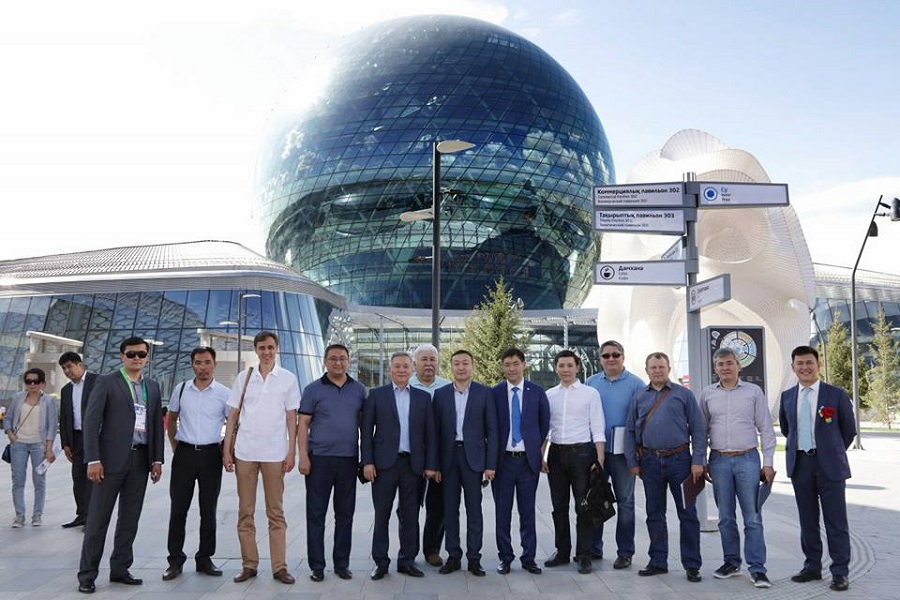 Investısııalar jáne damý mınıstrligi EKSPO-2017 úzdik jobalaryn tańdaıdy