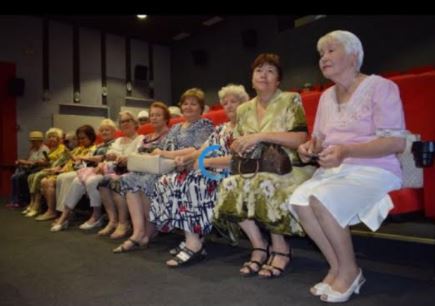 Almatyda qarttarǵa arnalǵan qaıyrymdylyq shara ótti