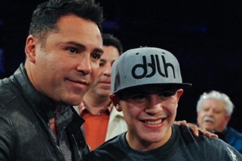 Oskar De La Hoııanyń baýyry Golovkın men Alvares jekpe-jeginiń anderkardyna shyǵady