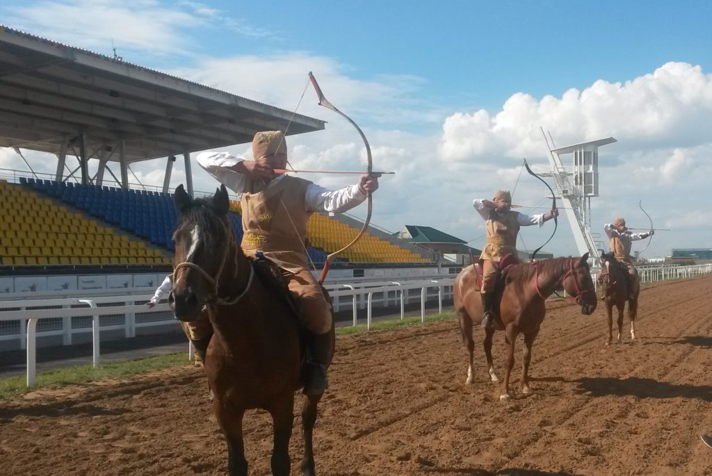 Qazaqstandyq sadaqshylar «Altyn jebege» daıyndalyp jatyr