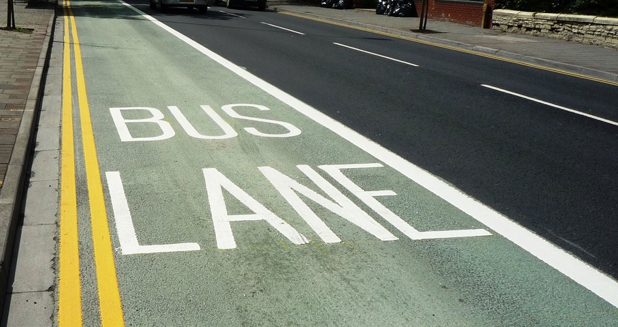 Almatyda bıyl birneshe kóshede bus lane joly ashylady