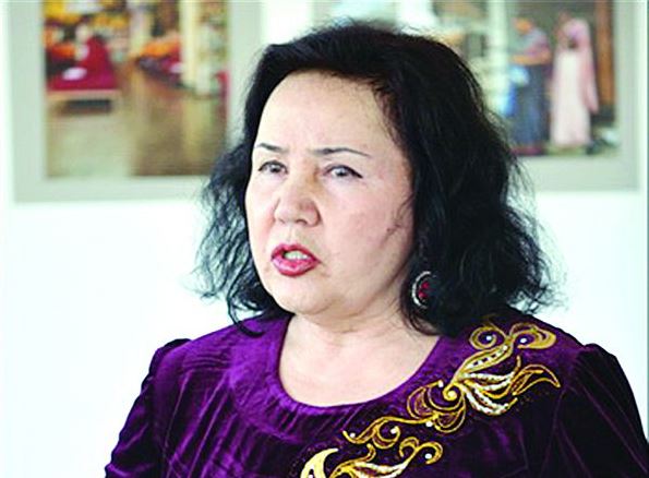 Ásııa Radovıchıne: Eldi saǵynǵannan sýretshi bolyp kettim