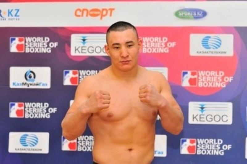 Qazaqstandyq boksshy Rýslan Myrsataev eshqashan jeńilip kórmegen Maık Bologýnmen aıqasady