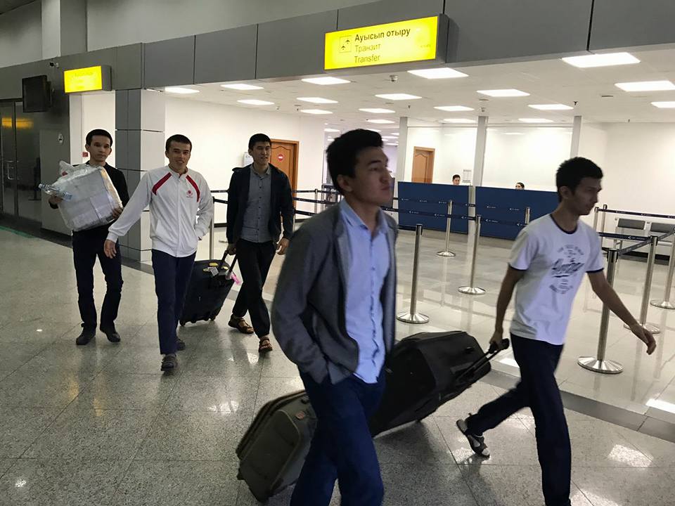 Mysyrda tutqyndalǵan alty azamat aman-esen elge oraldy