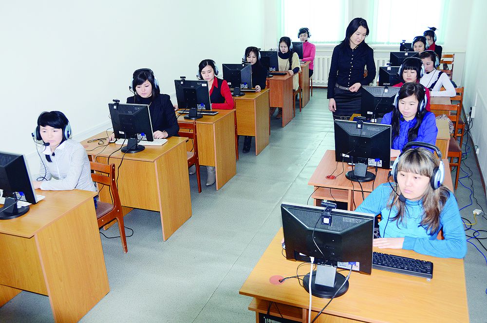 Qyzdarǵa qos dıplom alý qıyn emes 