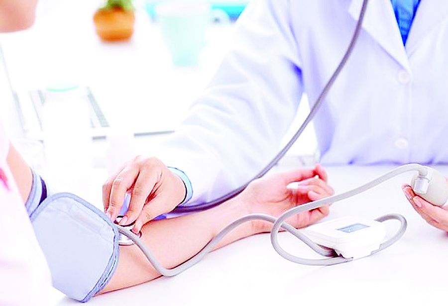 Mindetti medısınalyq saqtandyrý: onyń tıimdiligi nede?