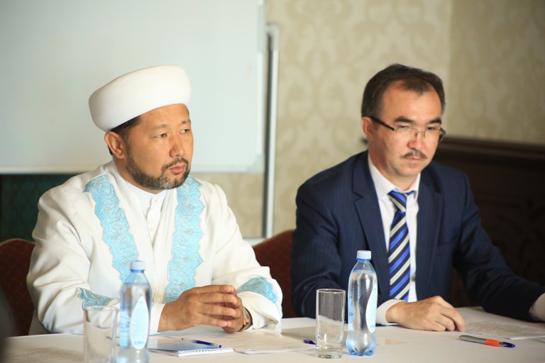 Din mamandaryna arnalǵan trenıng