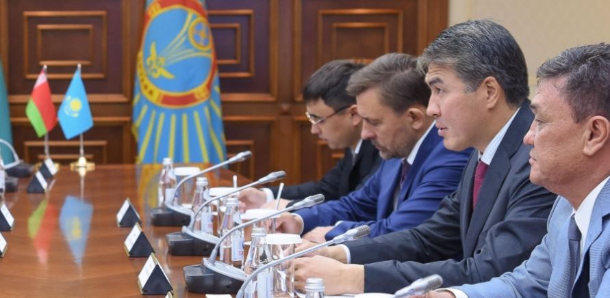 Belarýs EKSPO-2017 kórmesin ótkizip jatqan Astananyń tájirıbesine qyzyǵýshylyq tanytyp otyr