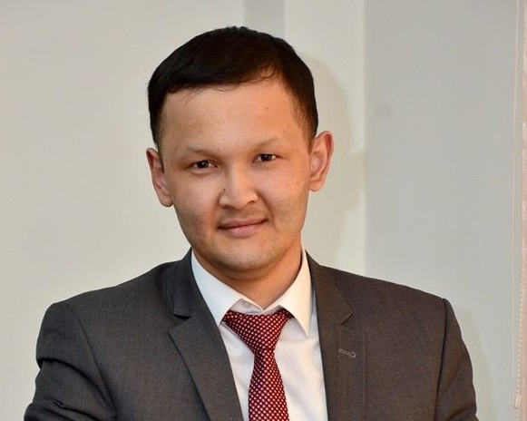 Toı kortejinde tikushaqpen ushý – qundylyq júıesindegi másele