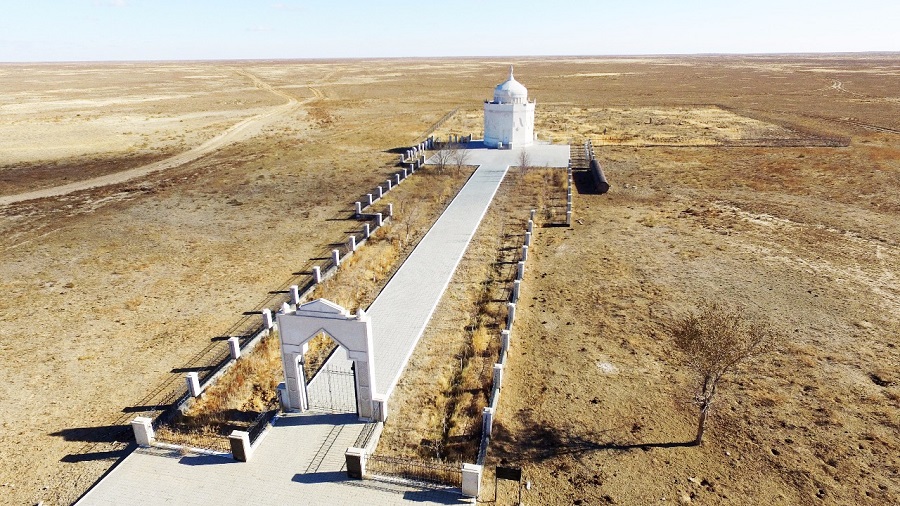 Atyraýdyń 4 tarıhı nysany «Qazaqstannyń kıeli jerler geografııasy» jobasyna endi