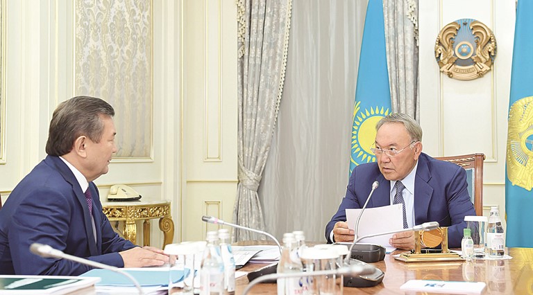 Prezıdent Qazaq ulttyq agrarlyq ýnıversıtetiniń rektoryn qabyldady 