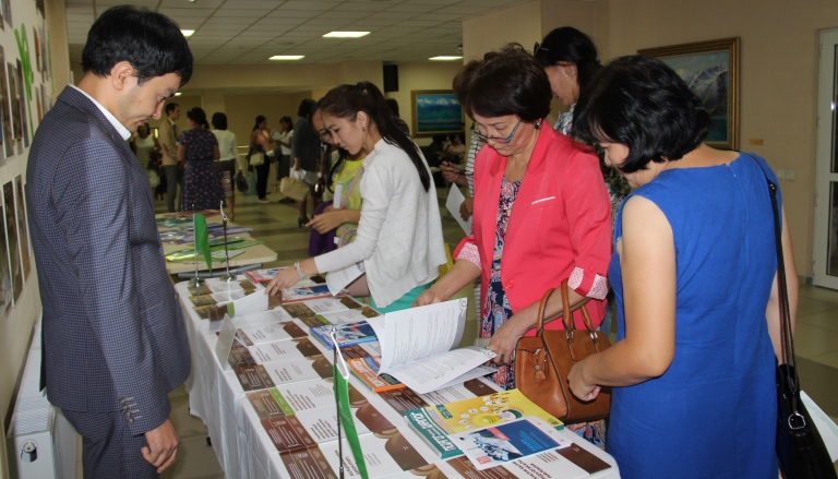 Almatyda muǵalimderdiń tamyz konferensııasy ótti