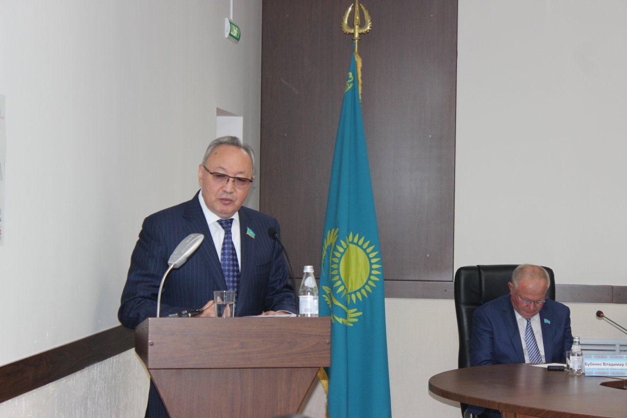 Senat Tóraǵasynyń orynbasary SQO prokýrorlarymen kezdesti