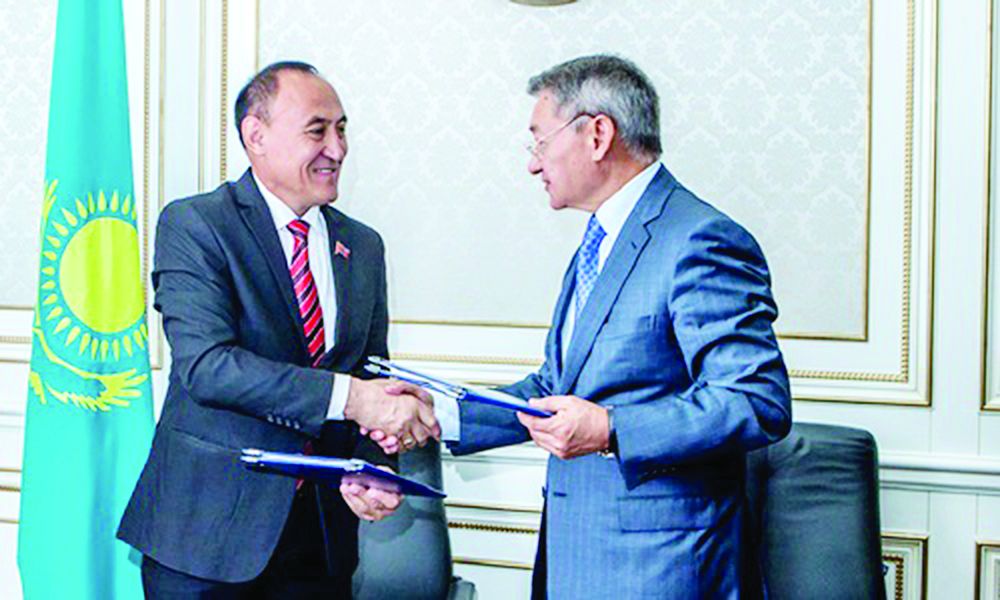 О́skemenge Baıan-О́lgeı ákimi kelip ketti