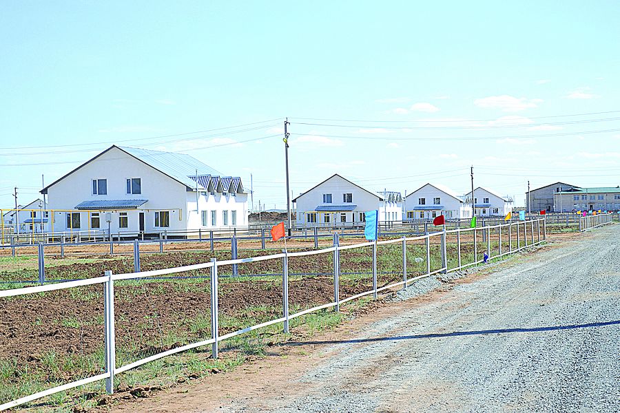 Aqtóbede sý shaıǵan mekenge jańa úıler salynady 